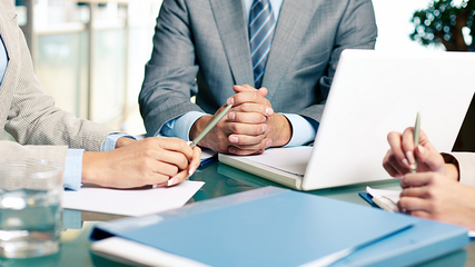 通信設(shè)備修理行業(yè)的數(shù)字化革新 泛微移動(dòng)辦公OA系統(tǒng)標(biāo)準(zhǔn)版賦能中小組織高效運(yùn)營(yíng)